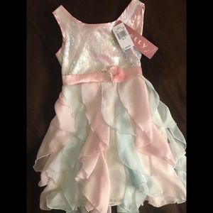 🌸🌺Biscotti Multi colored dress 🌺🌸